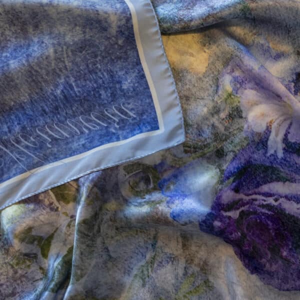 Floraveira - Lilies and Lisianthus Shawl