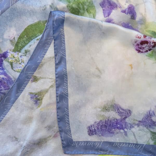 Floraveira - Lisianthus and Clematis Pewter Scarf