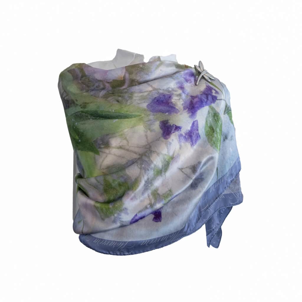 Floraveira - Lisianthus and Clematis Pewter Scarf