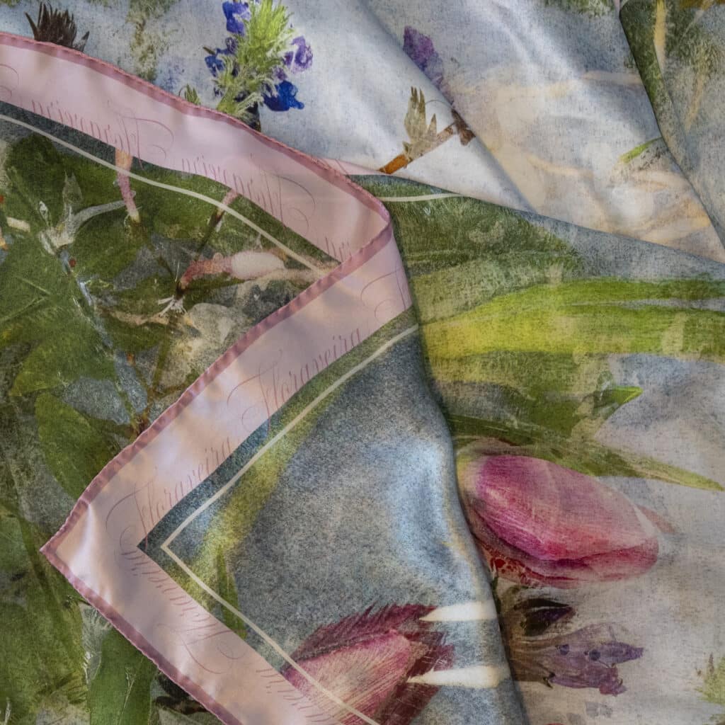 Floraveira - Tulips Scarf