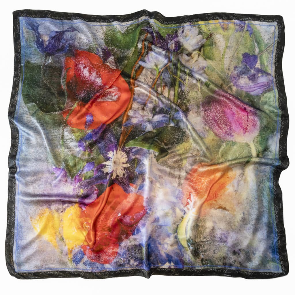 Floraveira - Spring Poppy Scarf